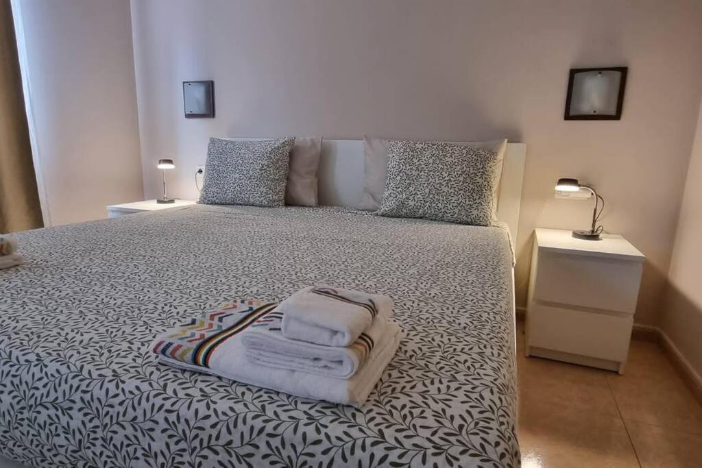 Appartamento Bouganville Con Terrazza E Piscina 코라레호 외부 사진